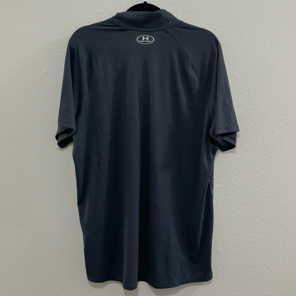Under Armor Grey Lightweight short sleeve Quarter Zip - Picture 2 of 3
